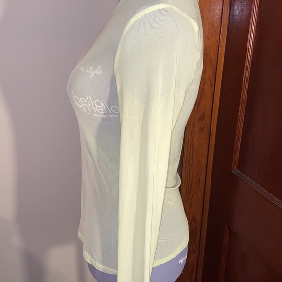 ⚡️⚡️5/$20 🌹Wild fable lime green sheer top size medium🌹 - Picture 5 of 9